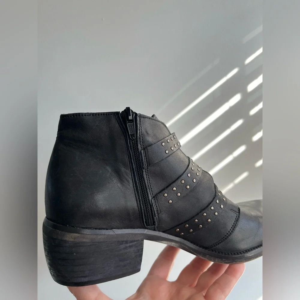 Musse and Cloud Black Buckle Ankle Boots Size 40 - Picture 13 of 14
